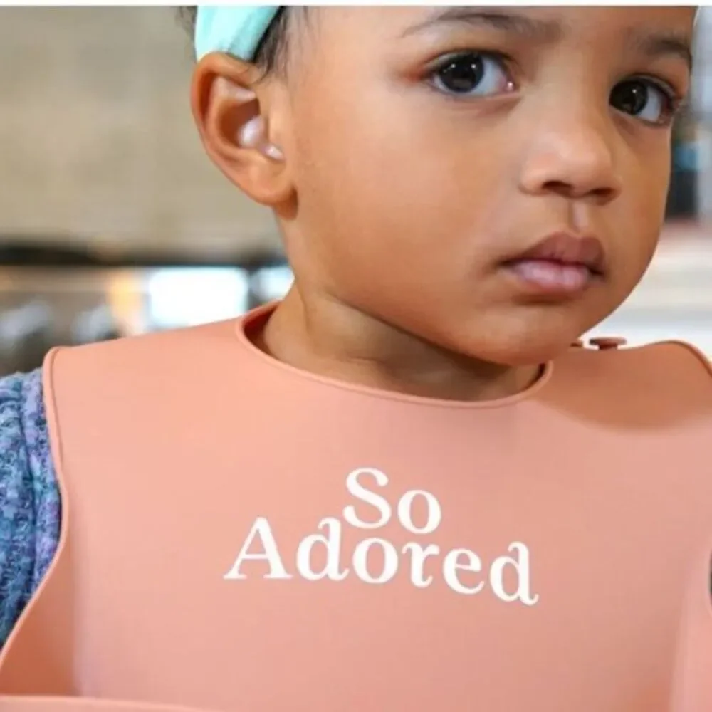NWT Cocoa Baby Love “So Adored” Silicone‎ Bib One Size